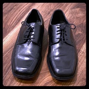 Men’s Natha Studio Black Leather Oxfords
